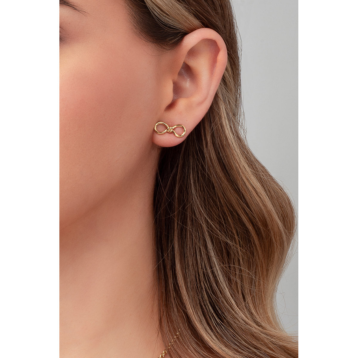 Aretes Infinito