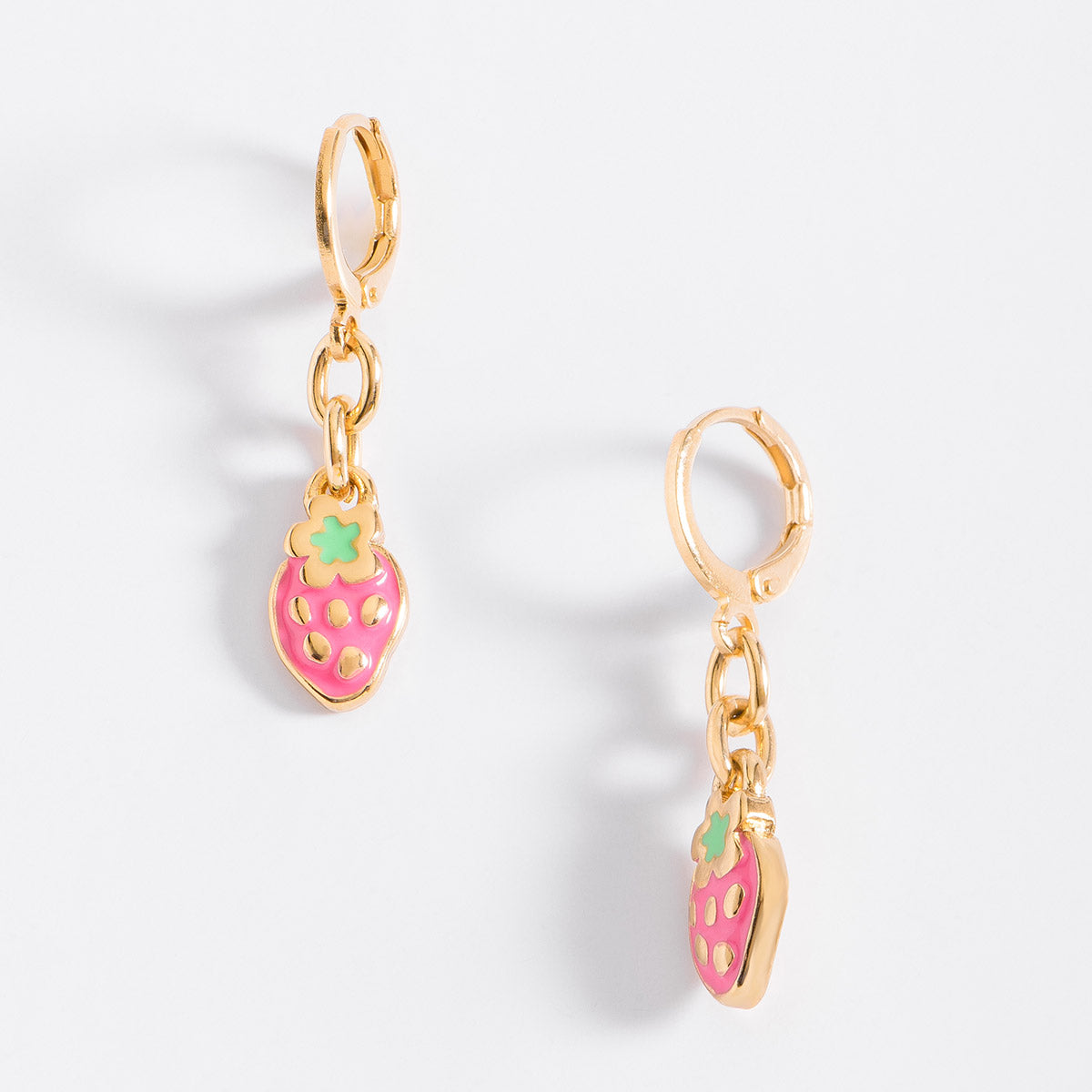 Aretes Fresita