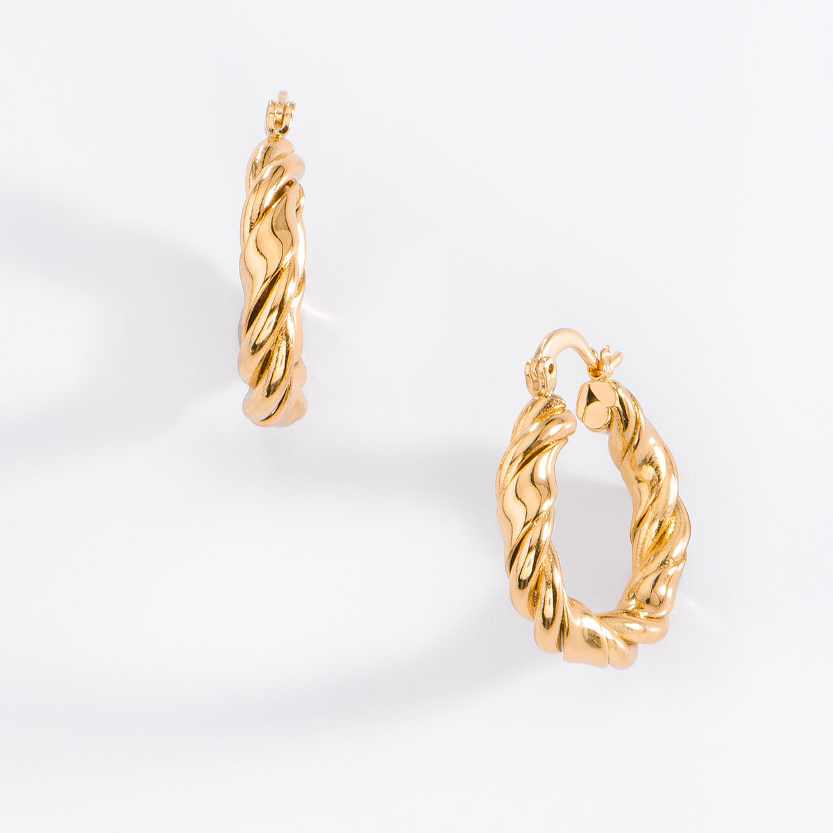 Aretes Avery