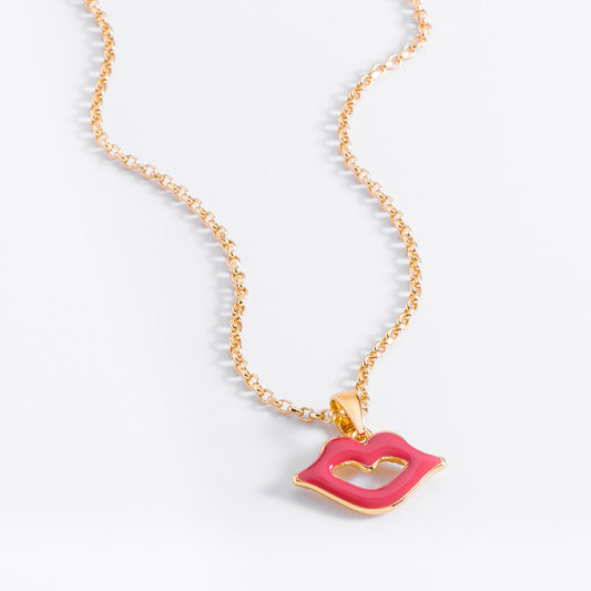 Collar Kiss