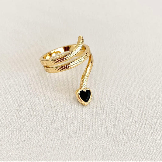Anillo ondulado corazón